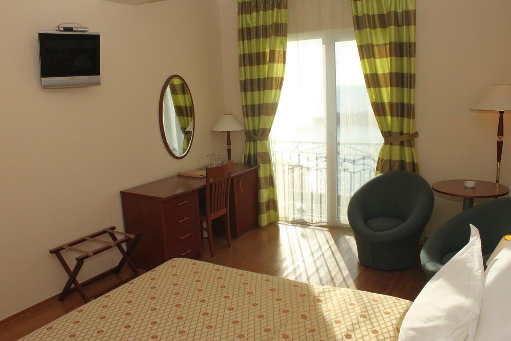 Hotel Romanov Sveti Stefan Room photo